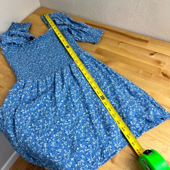 Reformation Elle Dress Blue Floral Smocked Mini Square Neck Puff Sleeve Size 8 - Picture 9 of 9